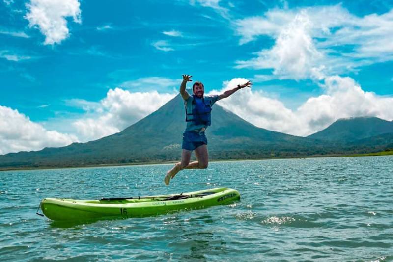 Volcan Arenal Fortuna Costa Rica Kayak in Lake Arenal